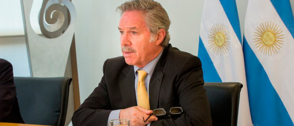 El canciller Felipe Sol&aacute; insult&oacute; a una senadora y pidi&oacute; disculpas