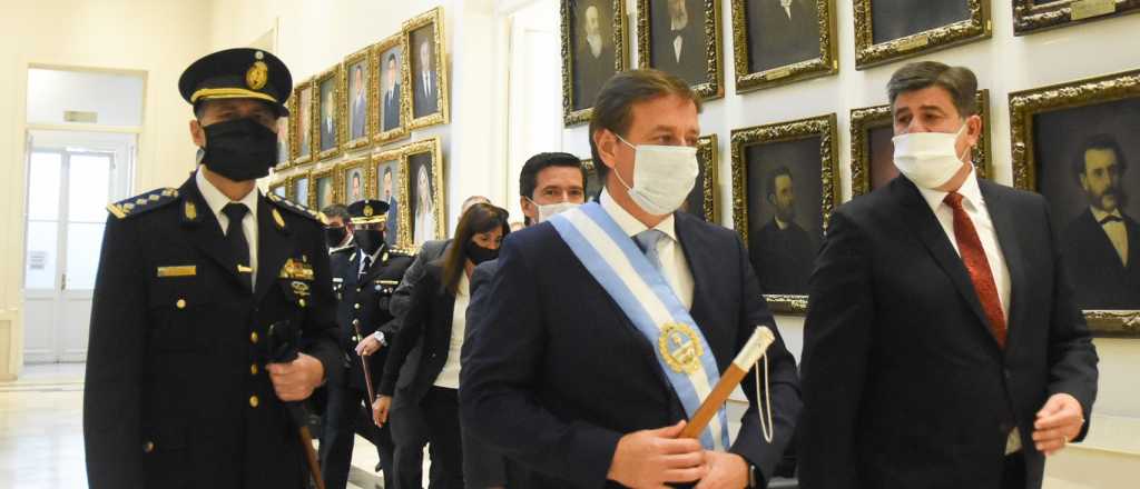 Quincho: "Mensajes" a empresarios, encuesta y virus vs econom&iacute;a