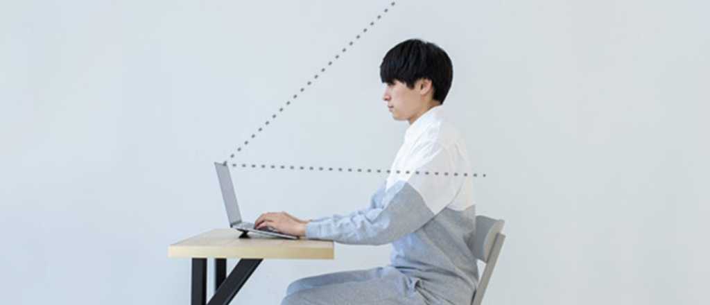 El ingenioso pijama para disimular en las videollamadas