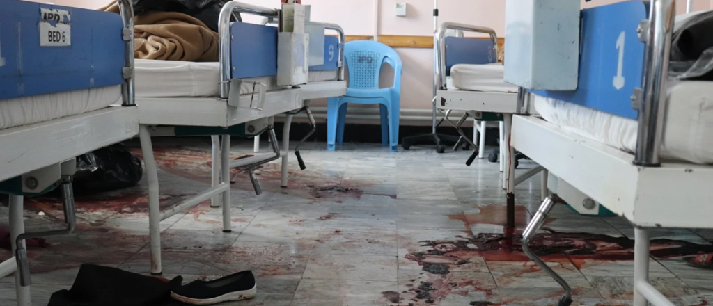 Atentado en Afganist&aacute;n en una maternidad: murieron 11 madres y 2 ni&ntilde;os