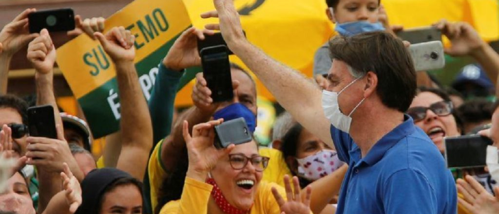 Bolsonaro asistió a otra manifestación en Brasil