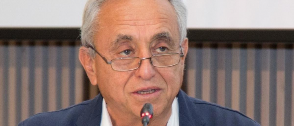 El asesor de Alberto dijo que odia la cuarentena "pero m&aacute;s le duele la muerte"