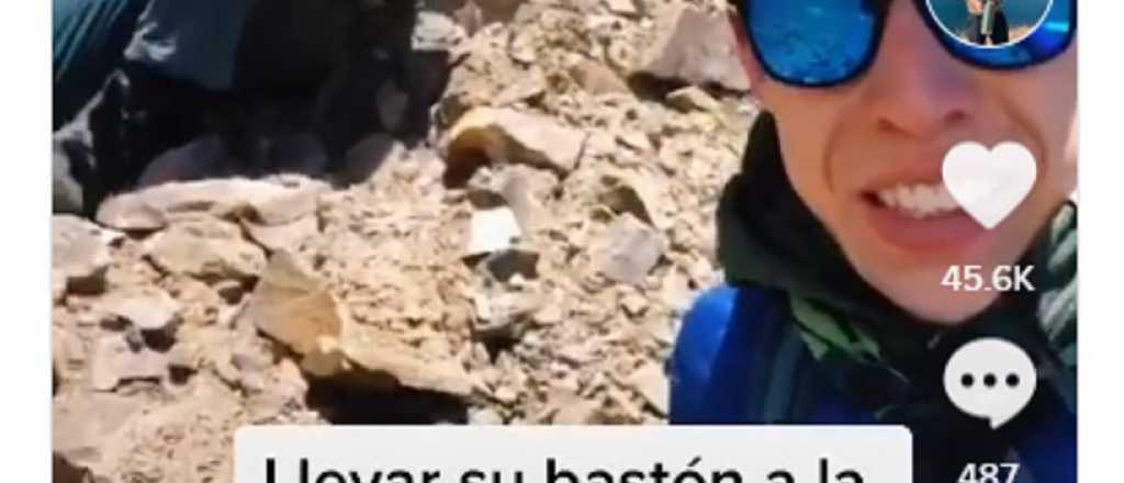  Llevaron el bastón de su abuelo a 4.500 metros de altura en Tunuyán y su video se hizo viral en Tik Tok