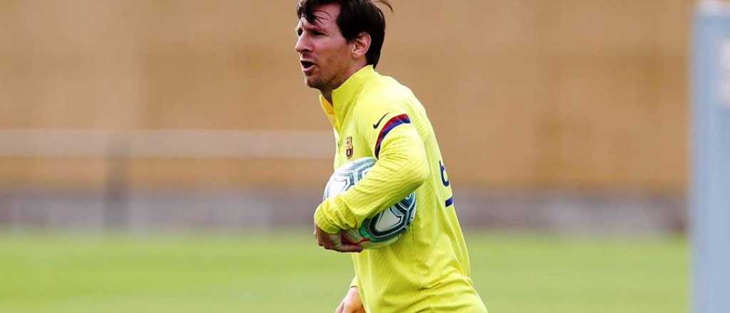 Video: Messi revolcó a Ter Stegen en el entrenamiento del Barcelona
