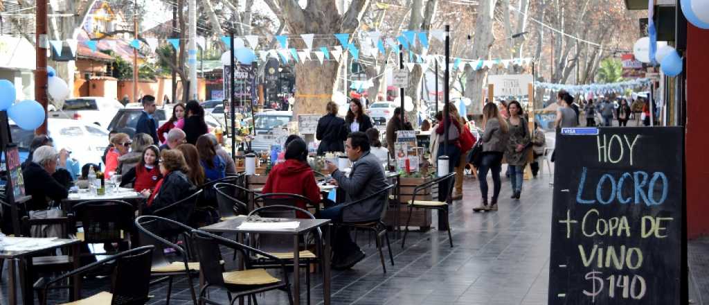 Mendoza no sale a&uacute;n de la cuarentena