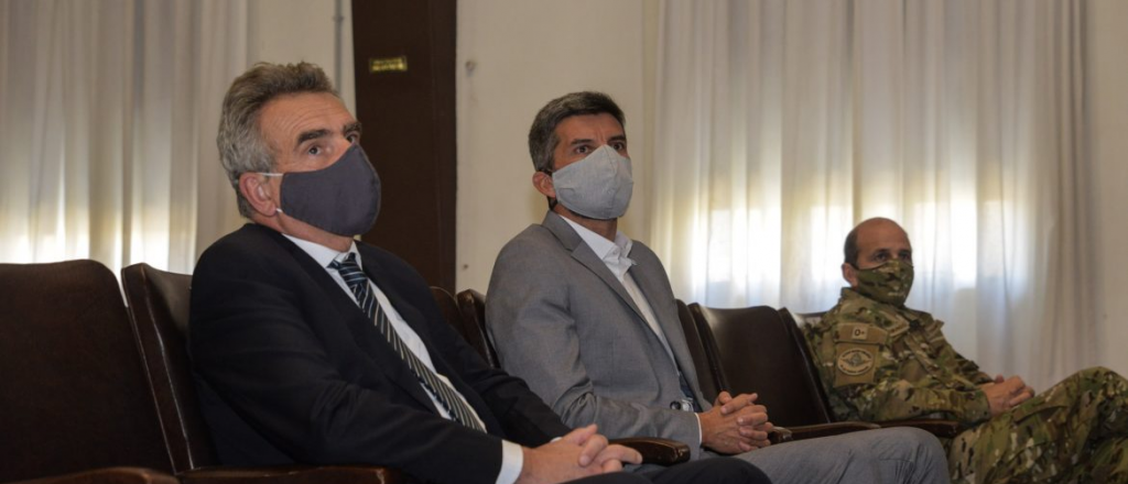 Ulpiano Suarez recibió al ministro de Defensa nacional
