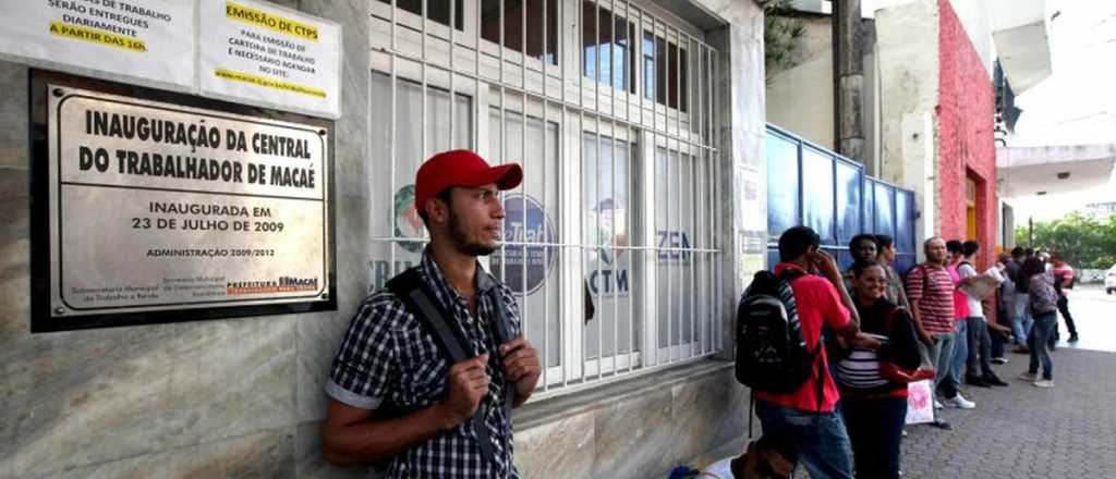 Brasil perdi&oacute; 1,2 millones de empleos formales, pero redujo la miseria