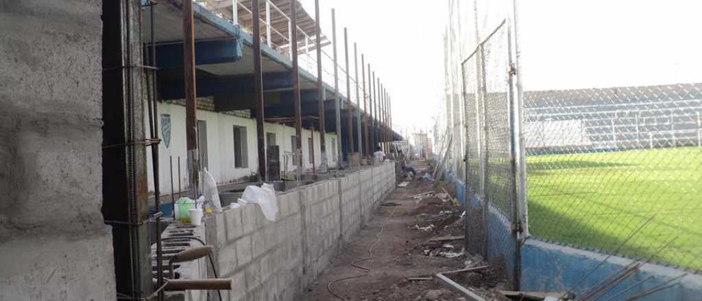 Tras hacerse rogar, la comisi&oacute;n del Tomba aport&oacute; para el Gambarte