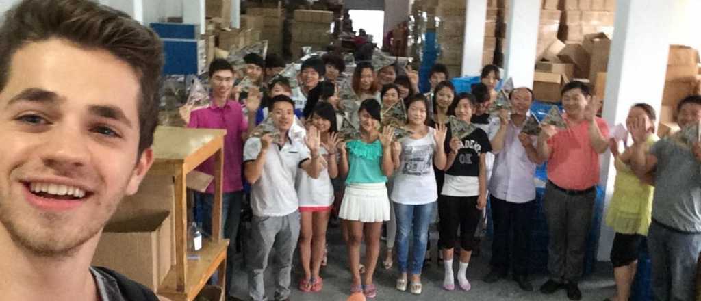 Es inventor, tiene 20 a&ntilde;os... y su propia f&aacute;brica china