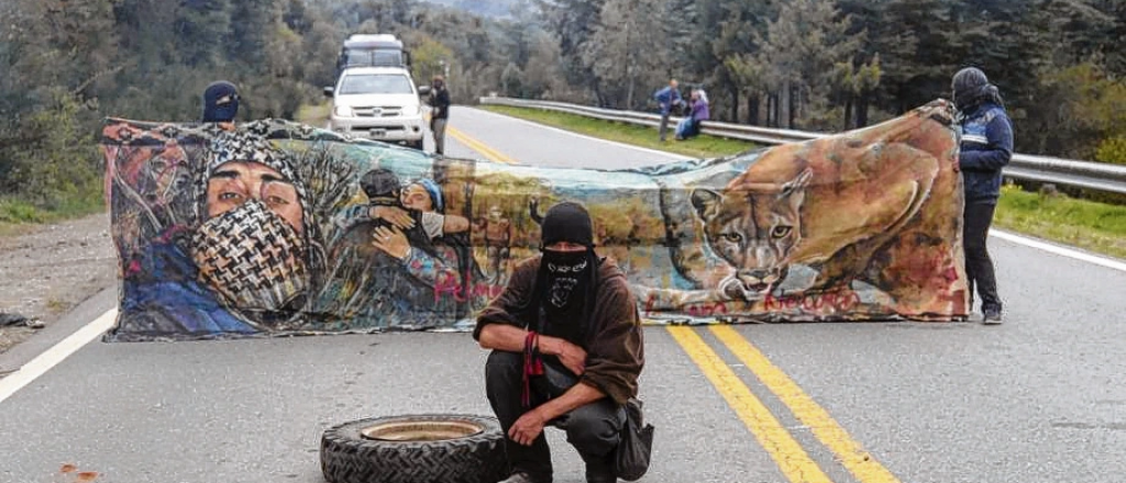 Conflicto mapuche en Villa Mascardi: saqueos, incendios e intervención federal 