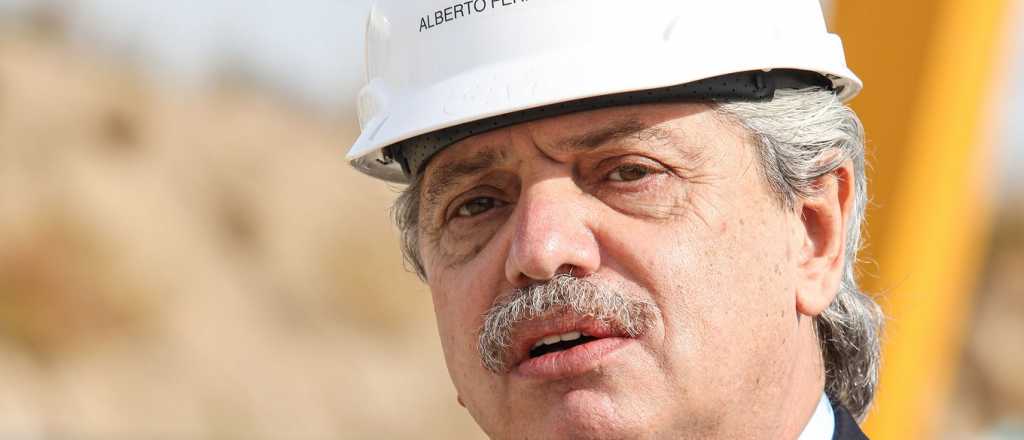 Alberto inaugur&oacute; una m&aacute;quina bautizada "Eva" 