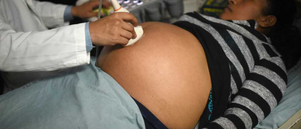 Una joven boliviana dio a luz en Salta y le cobraron 27 mil pesos