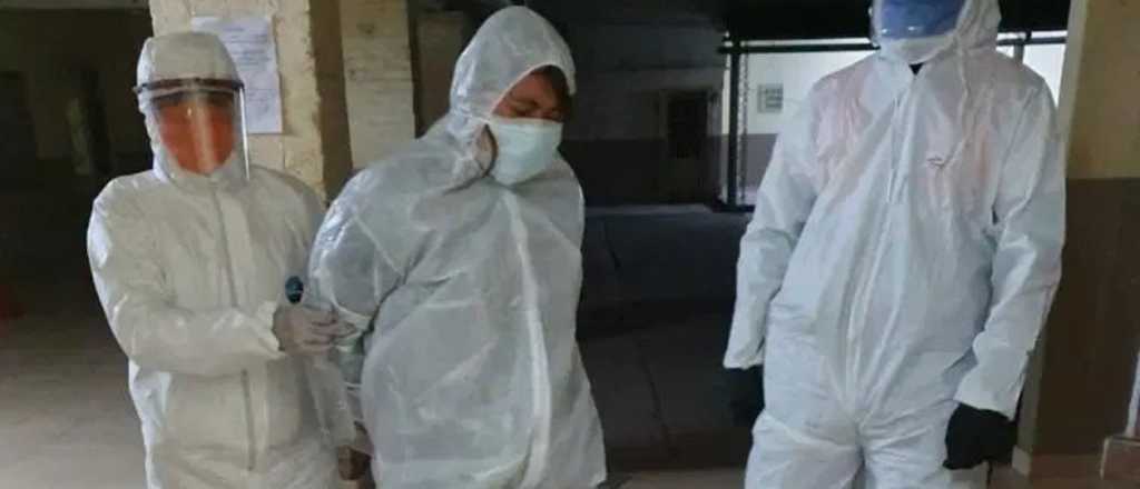 Aislaron a un pueblo entero por una mujer que tom&oacute; mate con un infectado