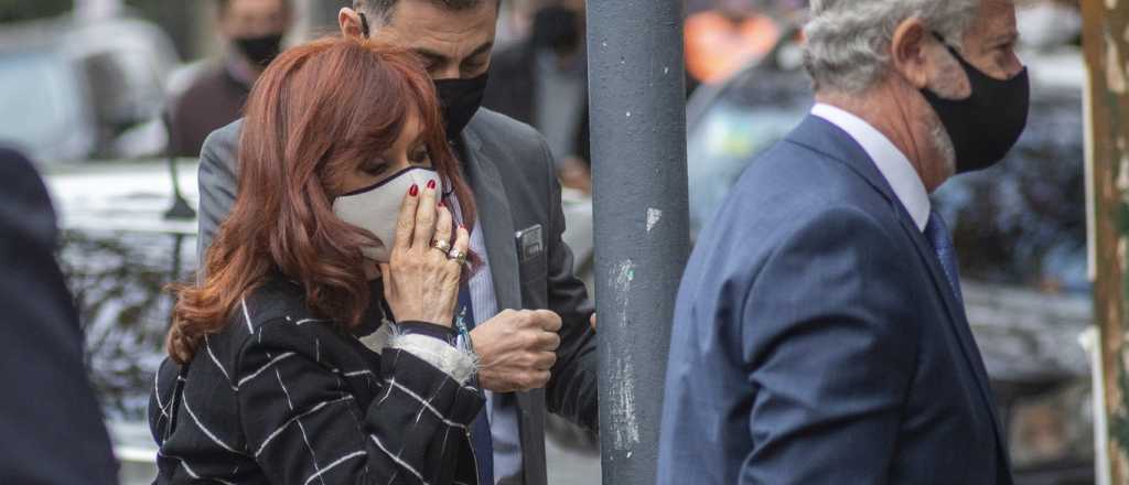 CFK declar&oacute; en la causa de supuesto espionaje ilegal del macrismo