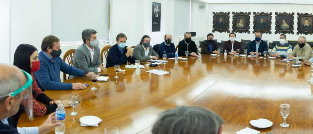 Aguinaldo escalonado: estatales mendocinos lo cobrar&aacute;n desde septiembre 