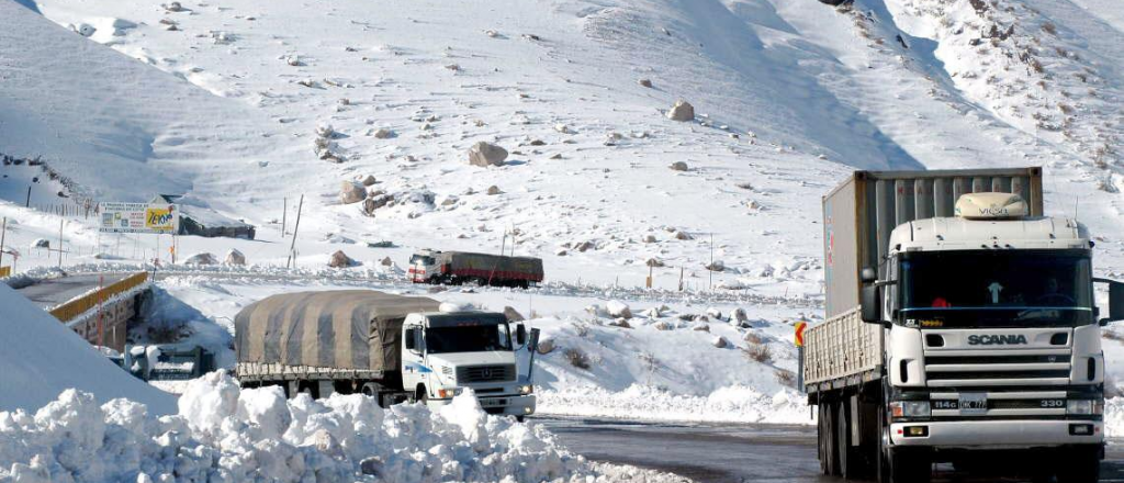 Nevadas: recomendaciones para circular en rutas y en Alta Montaña
