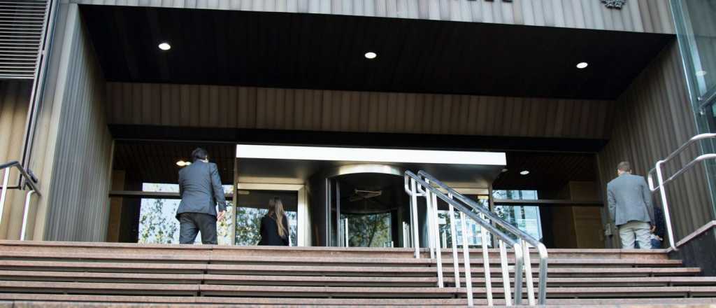 Duras críticas de la UCR al fallo del juez Bento a favor de las colectoras