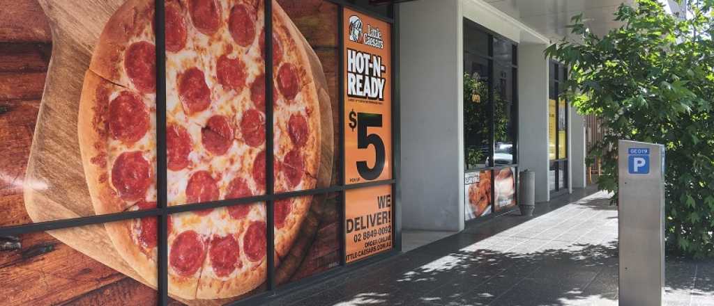 Denunciaron a una famosa pizzería por entregar una "Pizza Nazi"