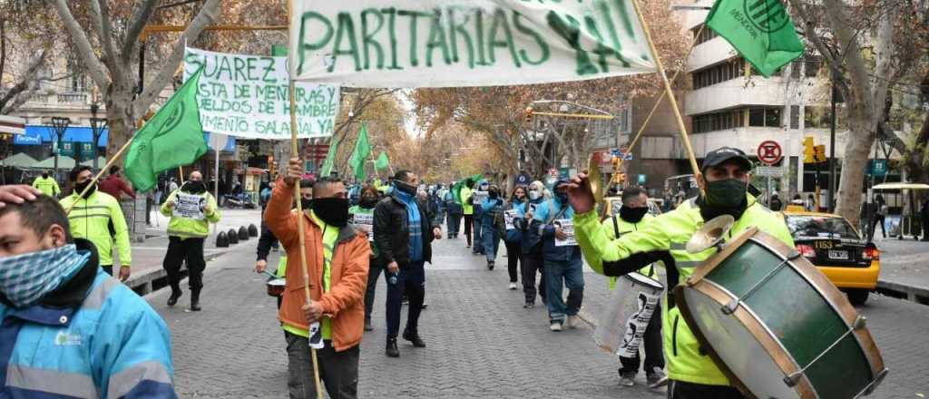 La UCR de Mendoza acusó al kirchnerismo de liderar los reclamos violentos de ATE 