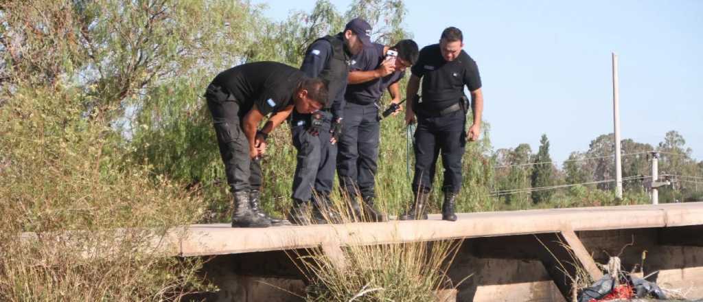 Un hombre murió al caer a un canal en Rivadavia