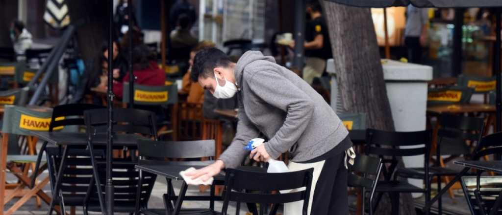 El intendente de Mar del Plata se rebel&oacute; y habilit&oacute; actividades sin permiso