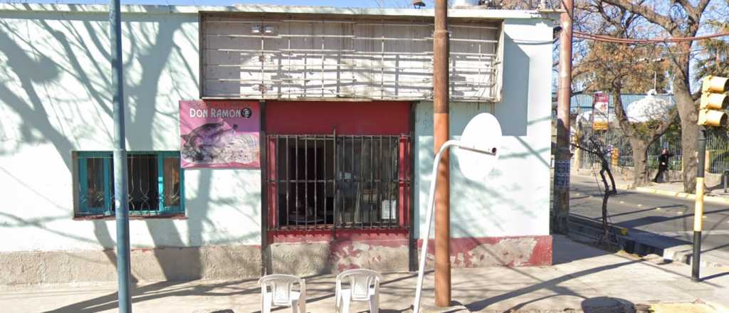 Robaron la recaudaci&oacute;n en una conocida rotiser&iacute;a de Godoy Cruz