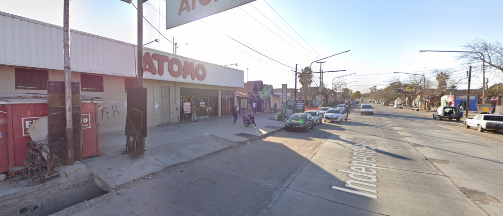 Una mujer muri&oacute; atropellada por un cami&oacute;n de &Aacute;tomo, en Las Heras