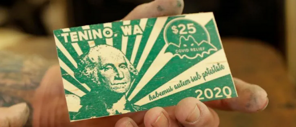 Un pueblo imprimió su propia moneda por la crisis del coronavirus