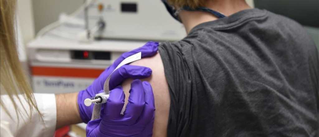 El ministro de Salud de CABA les puso fecha las vacunas contra el Covid-19
