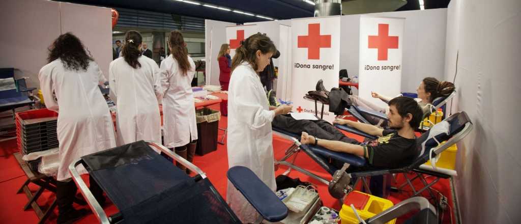 Sequía de sangre en Mendoza: piden donantes ante la falta de stock