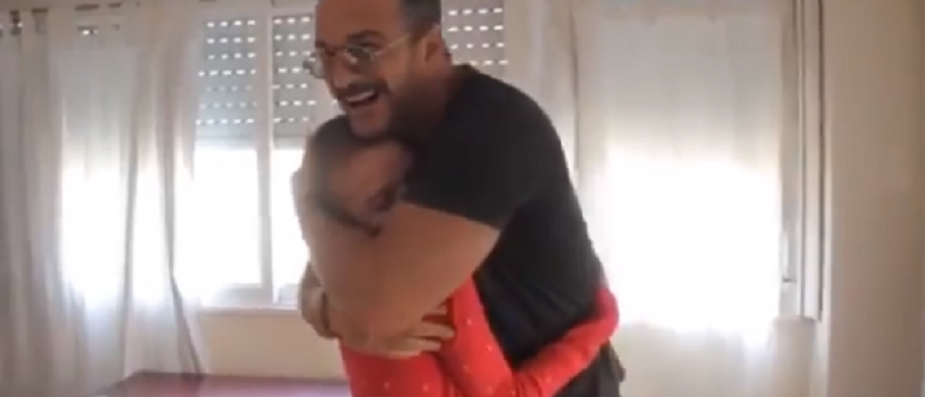 Arjona estren&oacute; canci&oacute;n dedicada a nena argentina que muri&oacute; de c&aacute;ncer