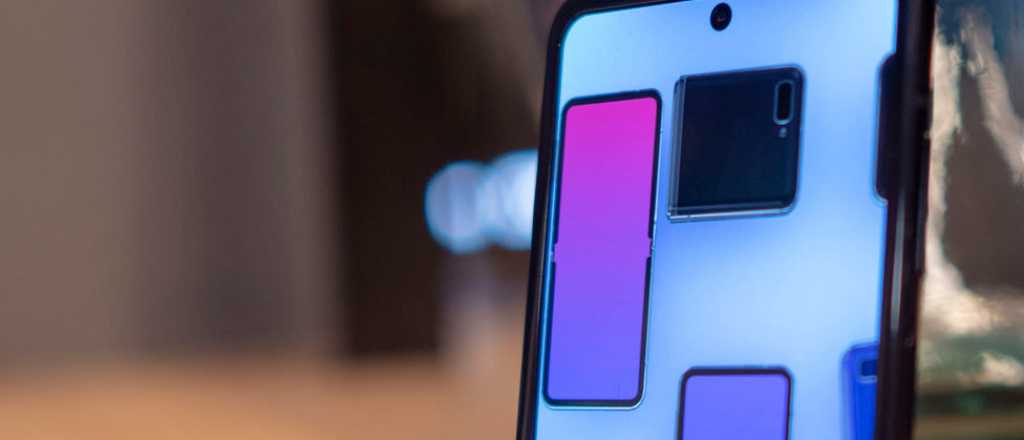 Llega al pa&iacute;s el celular "con tapita" de Samsung: es lo m&aacute;s potente del mercado