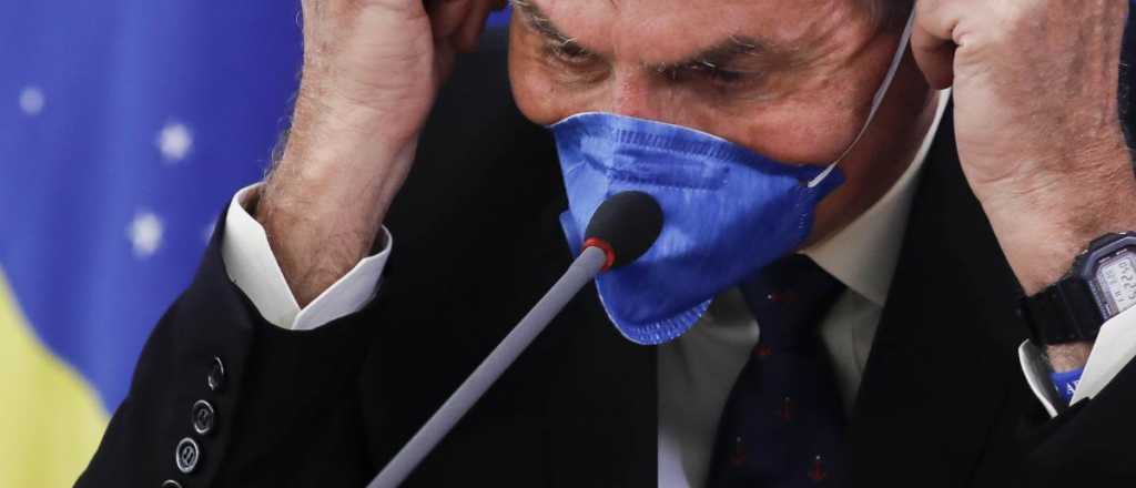Bolsonaro super&oacute; el Covid-19 y fue denunciado por mal manejo de la enfermedad