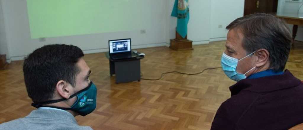 Suarez a los j&oacute;venes sobre los contagios: "Les pido que me ayuden"