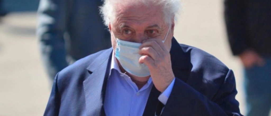 Ginés dijo que "tenemos una de las tasas más bajas de letalidad" de coronavirus