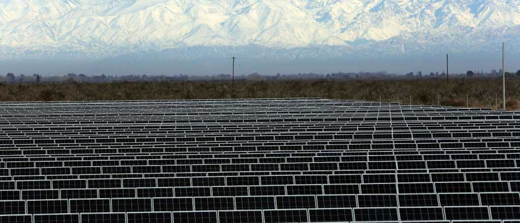 Inauguraron el Parque Solar de Santa Rosa, el m&aacute;s grande de Mendoza