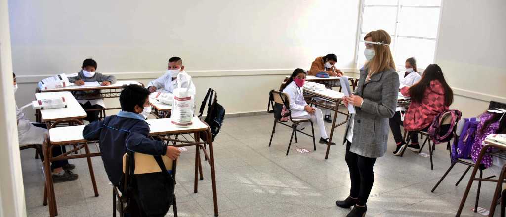 Más de 10 mil alumnos volvieron a clases en San Juan 