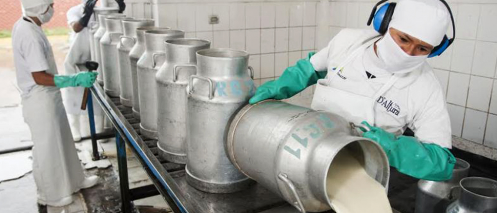 Los lecheros decidir&aacute;n si aceptan la &uacute;ltima oferta paritaria o van al paro general