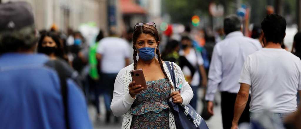 México roza el medio millón de casos y los 55.000 muertos por coronavirus