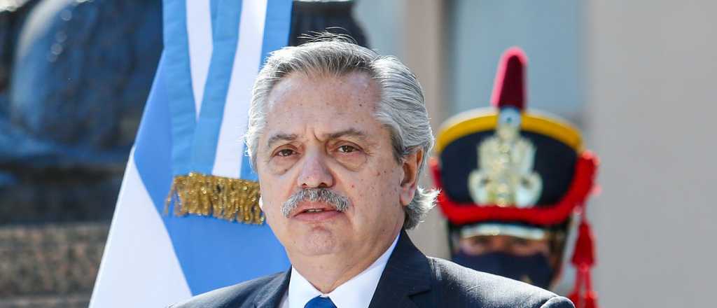 Fernández hará un acto en memoria de los fallecidos por Covid