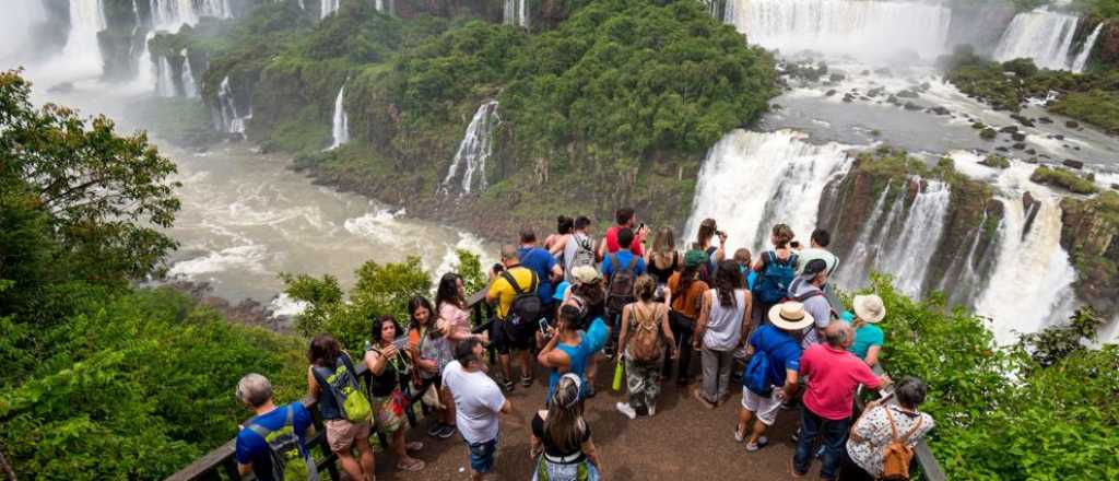 Reabren las Cataratas del Iguazú, pero no para todos