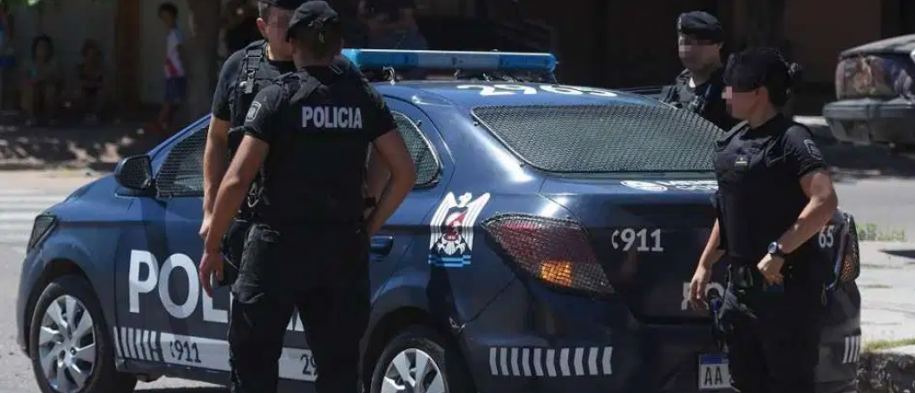 Se hicieron pasar por policías y asaltaron a ancianos en Luján