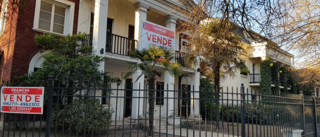 Casas en venta... ¿Qué será de la avenida Emilio Civit?