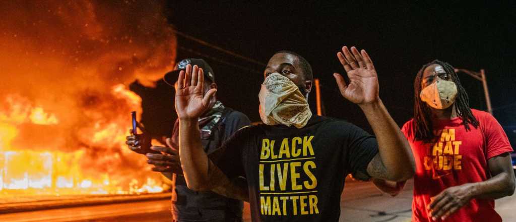 Dos muertos en las protestas por la muerte de un afroamericano en EEUU