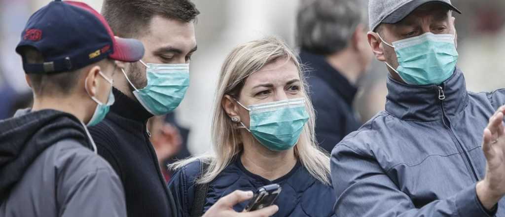 Polémica: Vizzotti aclaró que sí se puede reír y cantar pero en espacios abiertos