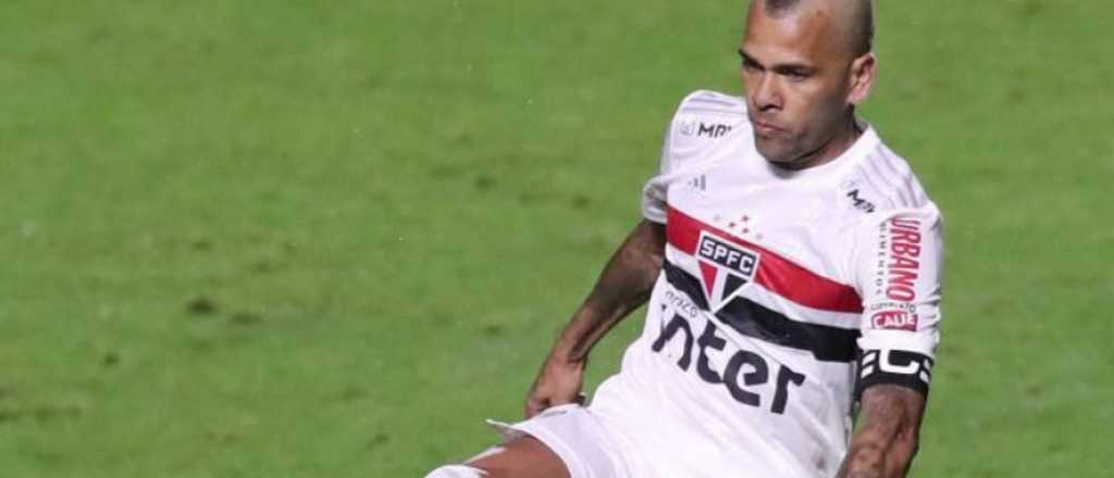 Dani Alves descartado: no juega contra River