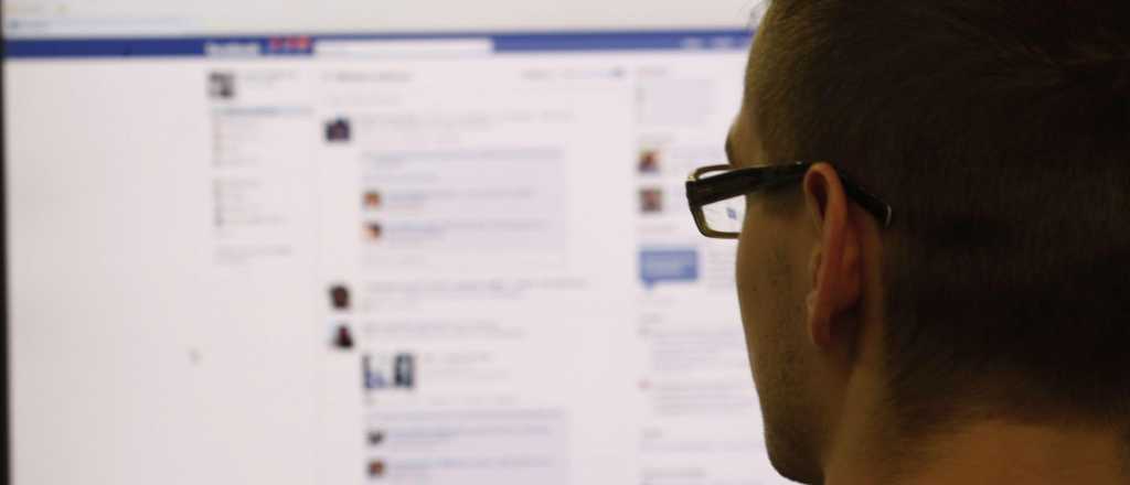 C&oacute;mo descubrir por Facebook si tu pareja te es infiel