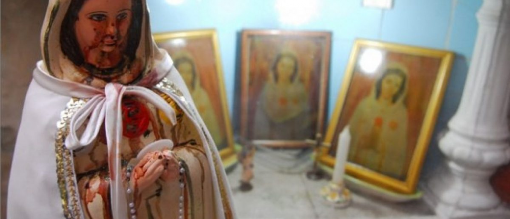 La Virgen del Milagro volvi&oacute; a llorar l&aacute;grimas de sangre