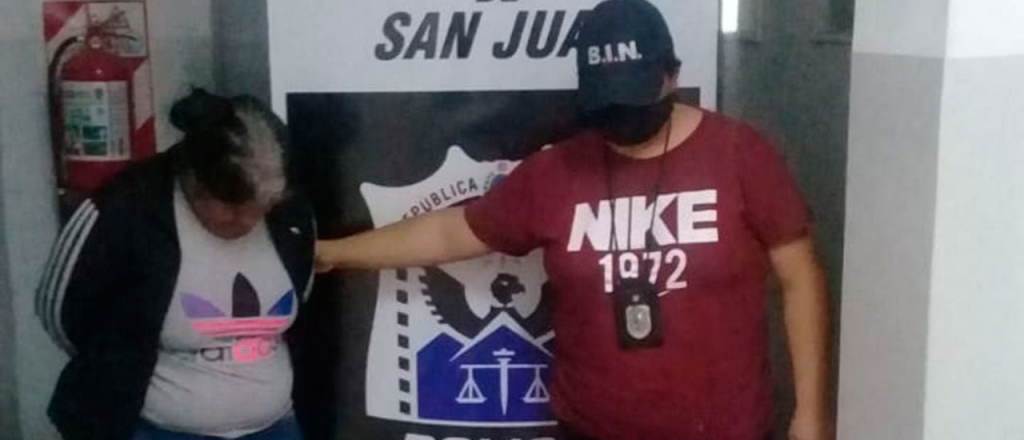 Una sanjuanina mordi&oacute; a la polic&iacute;a para que liberaran a sus parientes