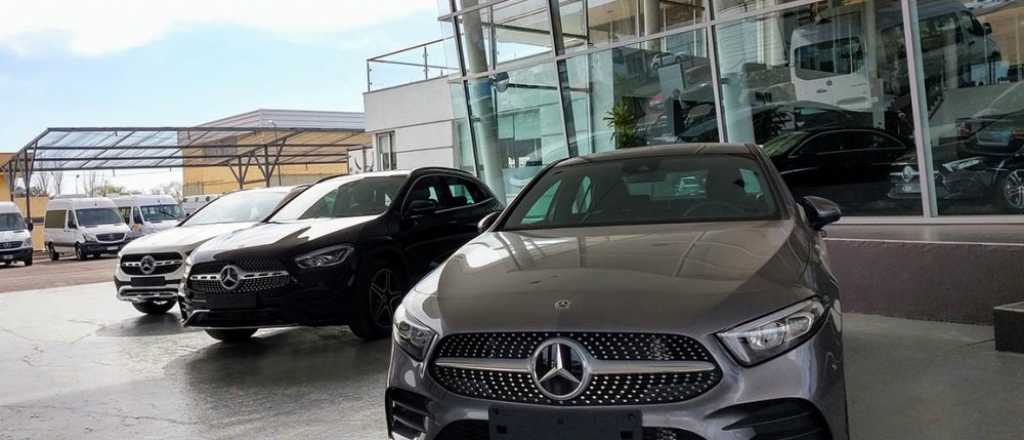 Mercedes lidera la venta de modelos premium en el país
